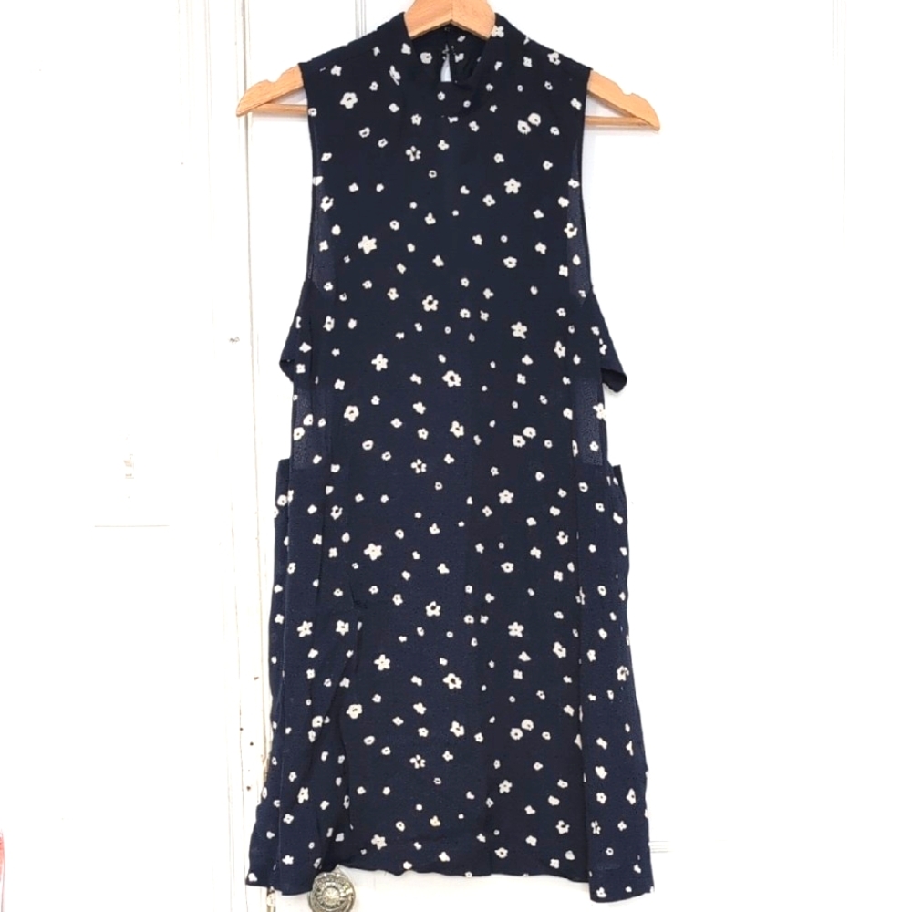 Reformation Navy Blue Mock Neck White Floral Print Cut Out Shift Dress Size XS/S